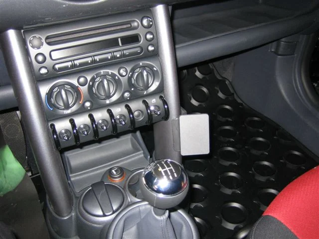 Angled Dash Mount Low for Mini Cooper Convertible/Hardtop