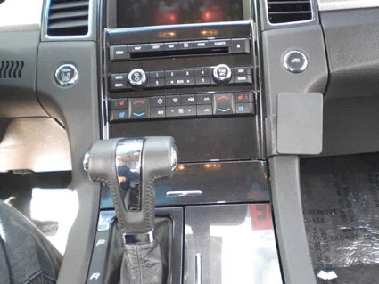 Angled Dash Mount for Ford Taurus