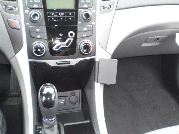 Angled Dash Mount for Hyundai Sonata