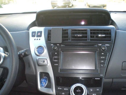 Center Dash Mount for Toyota Prius V