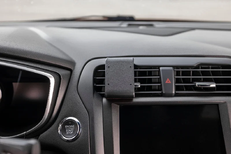 Center Dash Mount for Ford Fusion