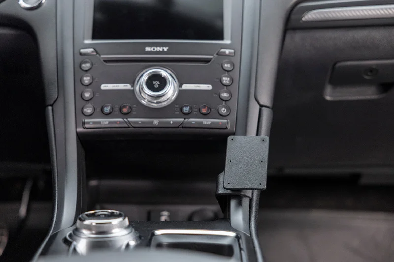 Angled Dash Mount for Ford Fusion